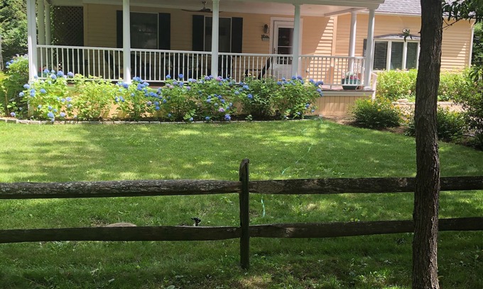 Oak Bluffs House | Beautiful 5 BR, 4.5 baths w/modern conveniences