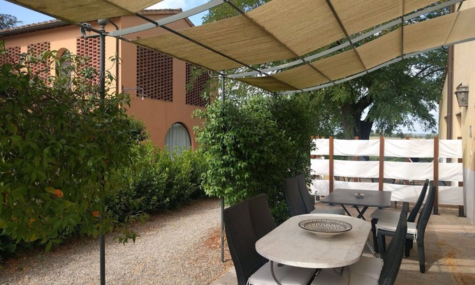 Castelfiorentino Villa | Beautiful apartment in villa for 4 people with WIFI, pool and panoramic view, close to San Gimig.
