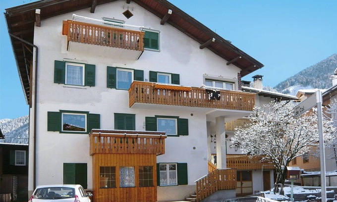 San Giovanni di Fassa Apartment | Beautiful apartment for 8 guests with WIFI, TV and balcony