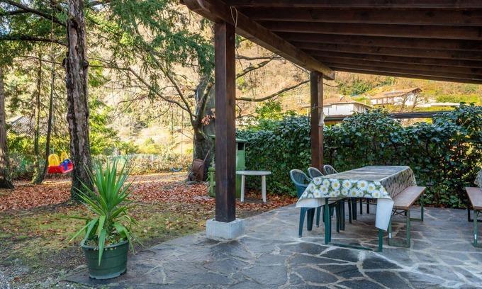 Castello Apartment | Beautiful apartment for 6 guests with WIFI, TV, balcony and pets allowed
