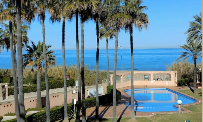 Denia Apartment | Beautiful apartment directly by the beach of Denia, Costa Blanca Spain