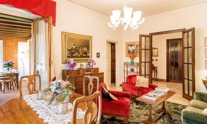 Santa Maria Novella Apartment | Beautiful apartment for 6 people with A/C, WIFI, TV and terrace