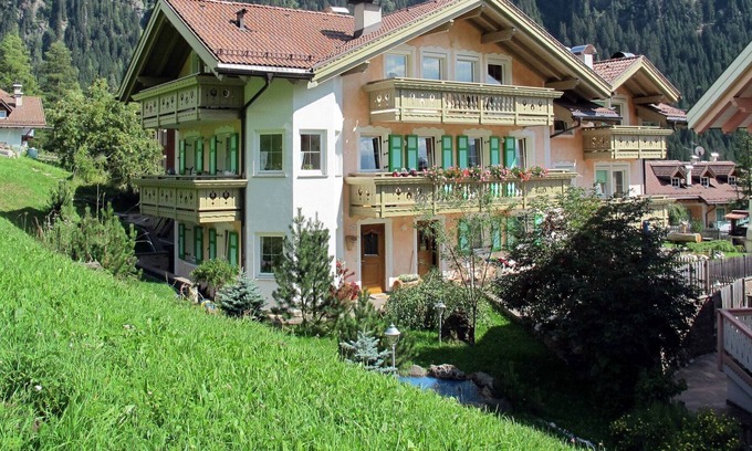 Fontanazzo Apartment | Beautiful apartment for 4 guests with WIFI, TV, patio, pets allowed and parking