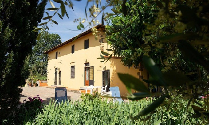Romola Apartment | Beautiful apartment for 5 guests with pool, WIFI and panoramic view, close to Florence