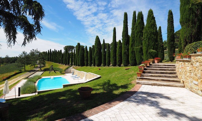 Volterra Apartment | Beautiful apartment for 6 people with pool, WIFI and panoramic view, close to San Gimignano