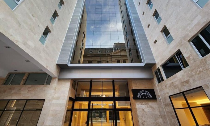 Buenos Aires Central Business District Apartment | Beautiful apartment in Paseo de la Cisterna