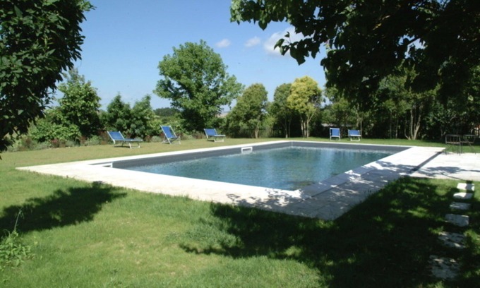 Asciano Villa | Beautiful apartment in villa with pool, WIFI, A/C, TV, pets allowed, panoramic view and parking