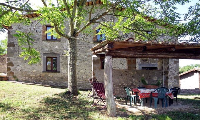 Bagnoregio Villa | Beautiful apartment in villa for 2 people with WIFI, pool and patio