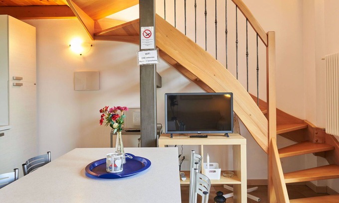 Consiglio di Rumo House | Beautiful apartment in villa for 4 people with A/C, WIFI, TV, patio and pets allowed