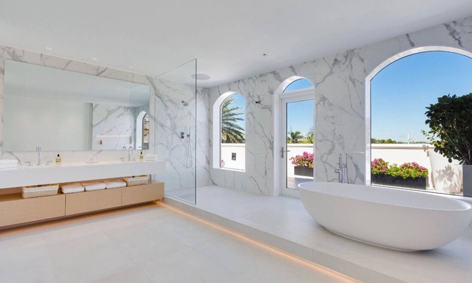 Seybold Apartment | Beautiful apartment on Fisher Island