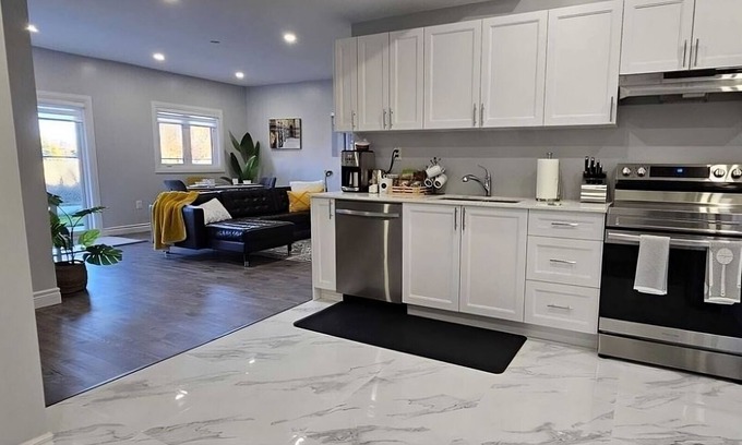 Burlington Apartment | Beautiful basement apartment with 2 bedrooms plus 2 washrooms