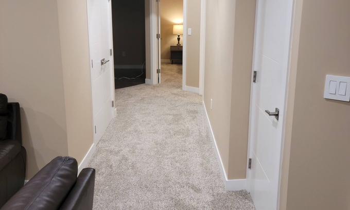 Calgary House | Beautiful basement suite