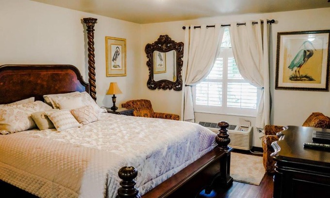 Springs at Kings Bay Bed & Breakfast | Beautiful Beginnings at Bayside