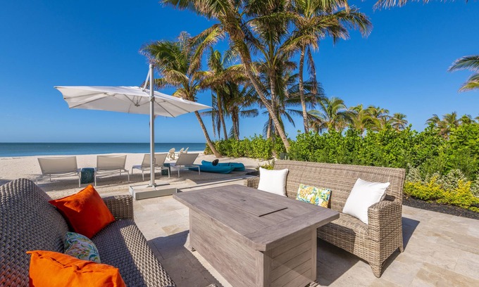 Bonita Springs House | BEAUTIFUL BONITA BEACH VILLA