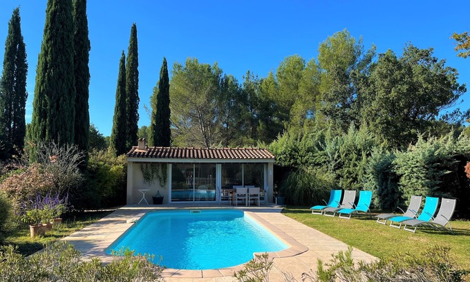Mazan House | Beautiful bright villa in Mazan for 10 people
