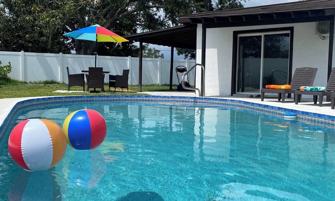 Sarasota Springs House | Beautiful, comfortable pool home 15 minutes from Famous Siesta Key Beach.