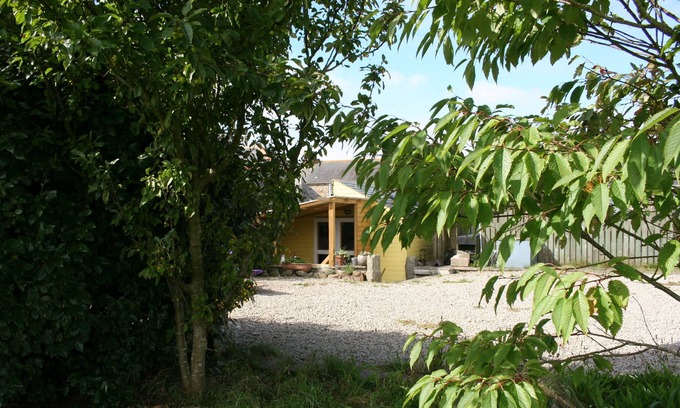 Penzance Cabin | Beautiful cosy cabin - rural getaway near Newlyn