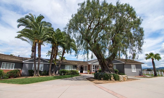 Guajome House | Beautiful farm on 2.1 acre property in Oceanside, CA