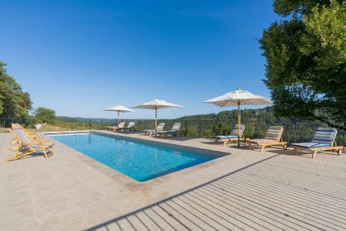 Saint-Germain-de-Belves Villa | Beautiful renovated farmhouse in Dordogne