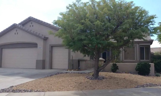 Desert Palms House | Beautiful Gated, 3 bed 2 bath! Golf 45 holes, Tennis, Pickleball & more!
