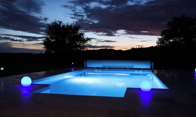Lalinde Cottage | Beautiful Gite in the Dordogne countryside, 30 minutes from Bergerac