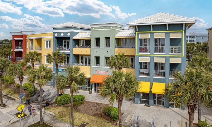 Gulf Place Condo | Beautiful Gulf View Condo 30A Sleeps up to 4