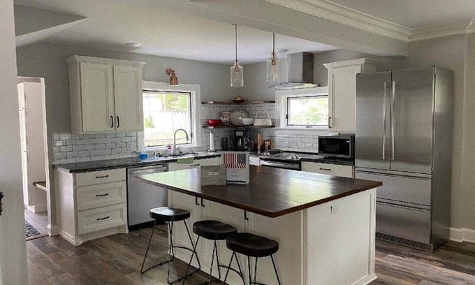 Duluth House | Beautiful Historic Congdon Meets Modern