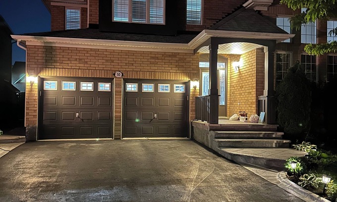Brampton House | Beautiful home in Brampton