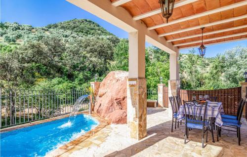 Rute House | Beautiful Home In Rute