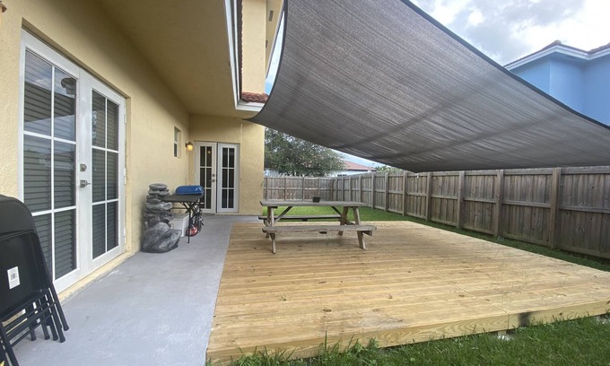 Ludlam House | Beautiful home