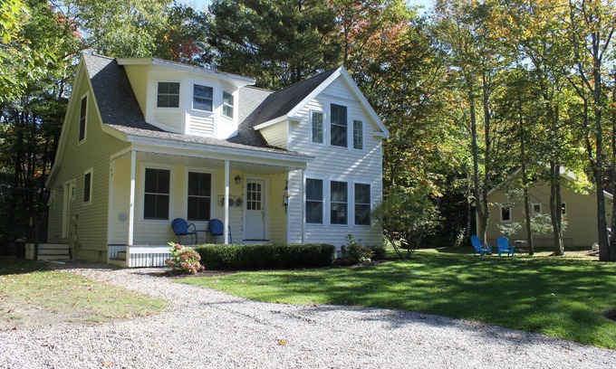 Kennebunkport House | Beautiful home within walking distance to Kennebunkport