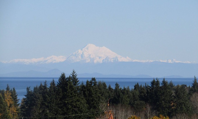 Port Angeles House | Beautiful home with gorgeous water views