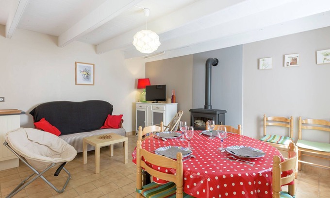 Plouneventer House | Beautiful house with modern interior