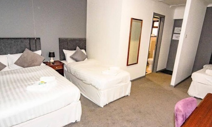 Papworth Everard House | Beautiful I Way Inn hotel