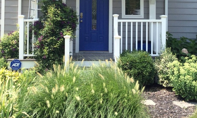 Fairfield Beach House | Beautiful Lake views!
