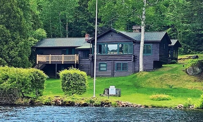 Saranac Lake Cabin | Beautiful Lakeside Log Home W/Steam Room