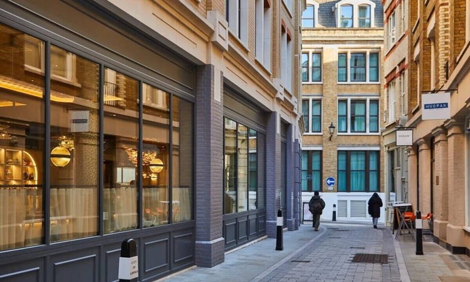 The City of London Apartment | Beautiful & Modern Studio Close Sky Garden