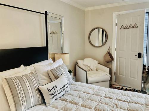 Telluride Apartment | Beautiful Modern In-town Studio with Kitchenette