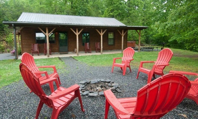 Bryson City Cabin | Beautiful Mountain Views with Outdoor Hot Tub & Indoor Whirl Pool!