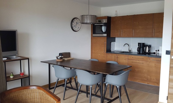 Les Saisies Apartment | Beautiful New Apartment in Chalet Plein Sud 6 people ski-in ski-out covered parking