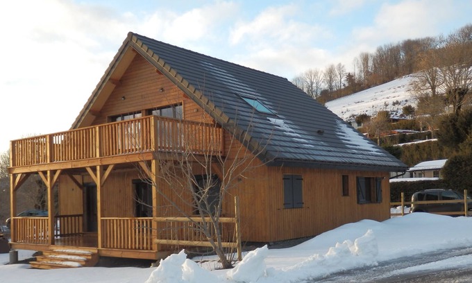 Murat-le-Quaire House | Beautiful new chalet 12 people