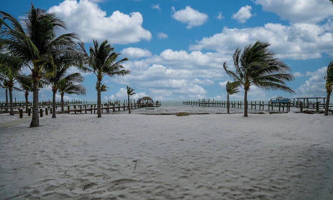 Plantation Key House | Beautiful Ocean Front Beach House in Islamorada.
