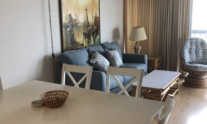 North Ocean City Condo | Beautiful oceanfrontcondo. 2 pools. DIRECTV. Theater. Game & exercise rooms.