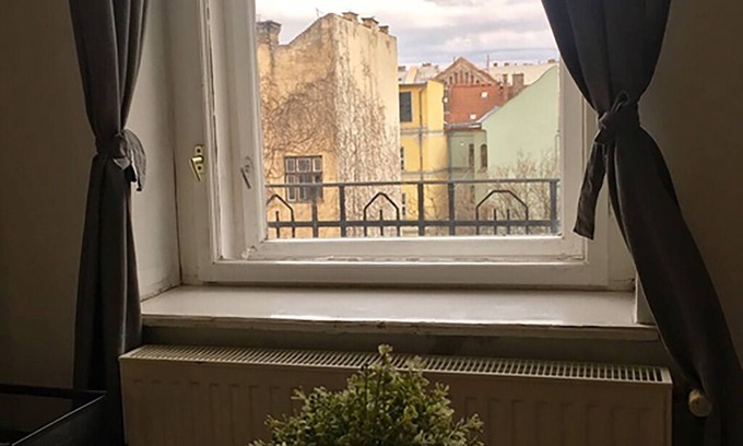 Belso-Ferencvaros Apartment | Beautiful one bed next to Danube in charming Budapest