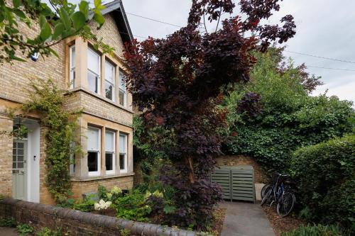 Oxford House | Beautiful Oxford Town House