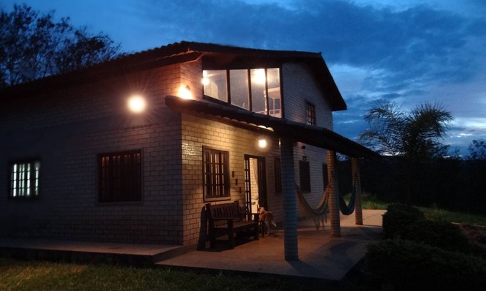 Itupeva House | Beautiful Place Near Parks and Outlet