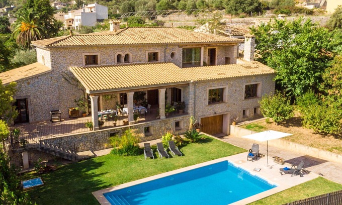 Mancor de la Vall Villa | Beautiful private villa with hot tub, private pool, WIFI, A/C, TV, patio, panoramic view and par.