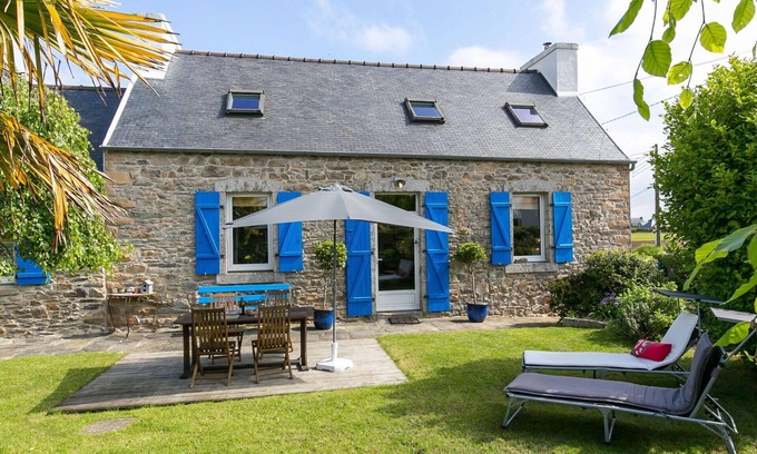 Locquirec House | Beautiful private villa for 5 people with WIFI, TV, terrace, pets allowed and parking
