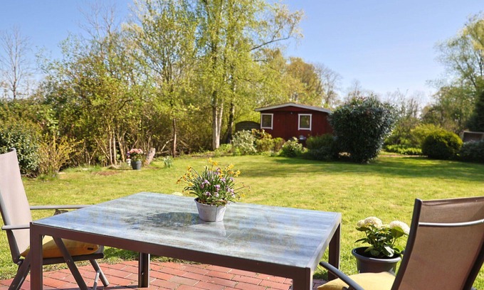 Oberndorf House | Beautiful private villa for 5 guests with WIFI, TV, terrace, pets allowed and parking