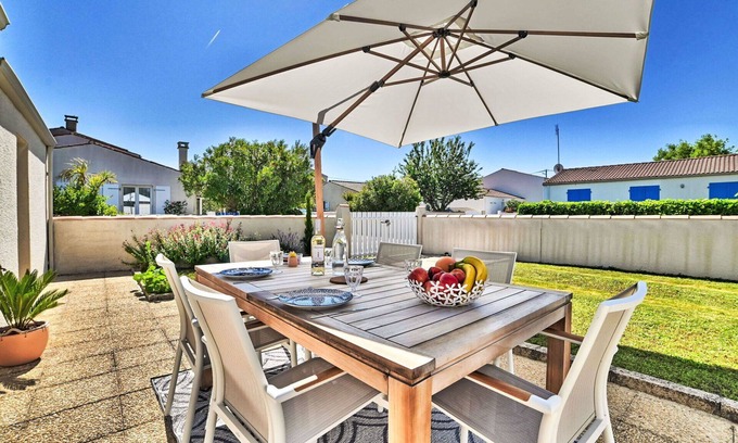 La Bree-les-Bains House | Beautiful private villa for 4 guests with WIFI, TV and terrace